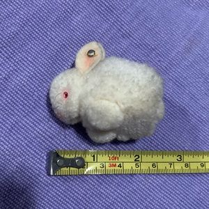 Vintage Steiff wool Pom Pom Bunny 🐰